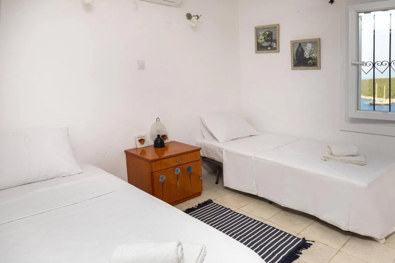 Villa Amazing Triplex With Fantastic Sea View In Turkbuku Ferienhaus